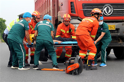 波密沛县道路救援